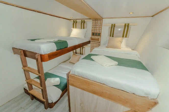 Sharing Cabin Phinisi Marea