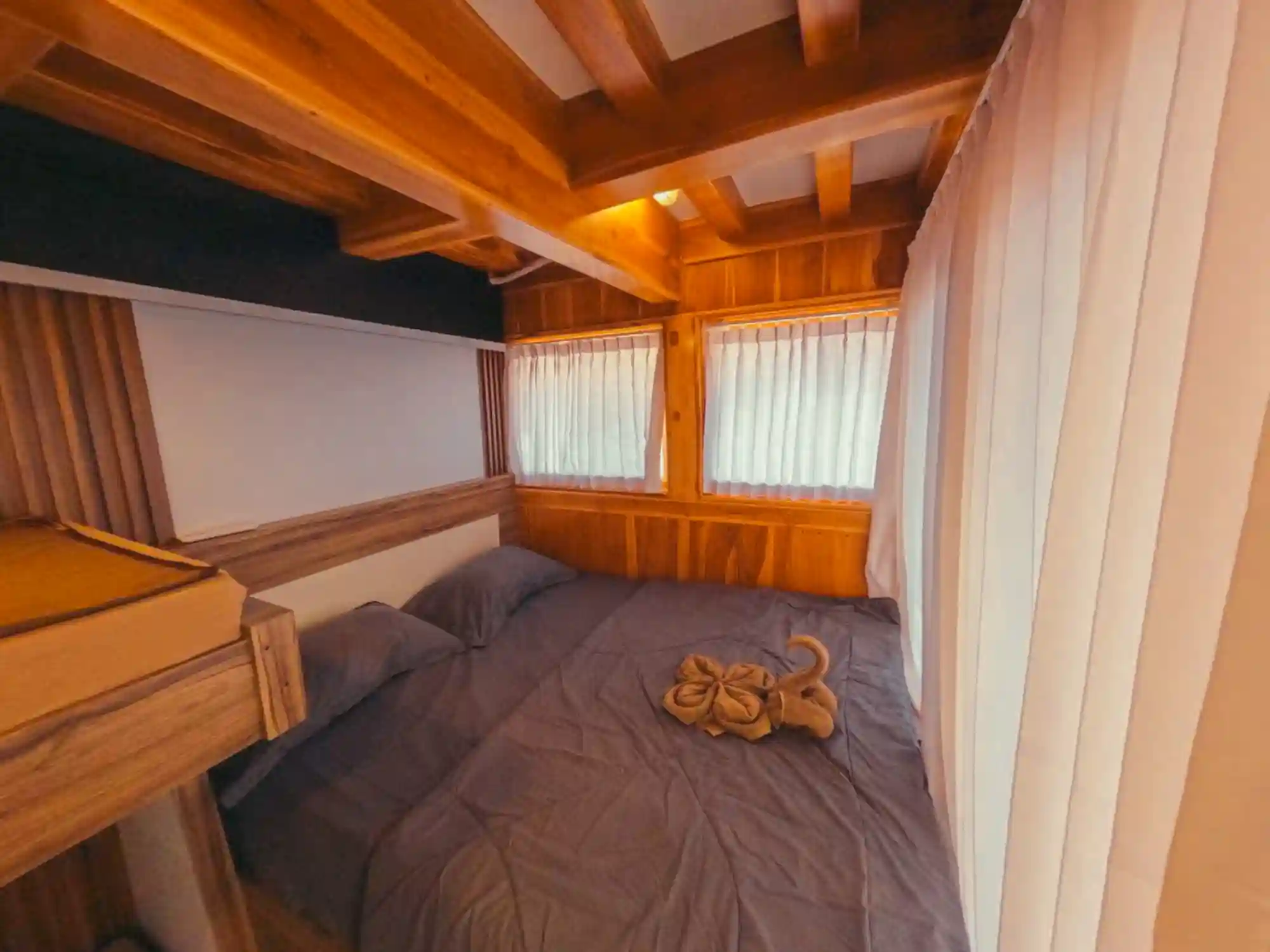 Rinjani Room 7