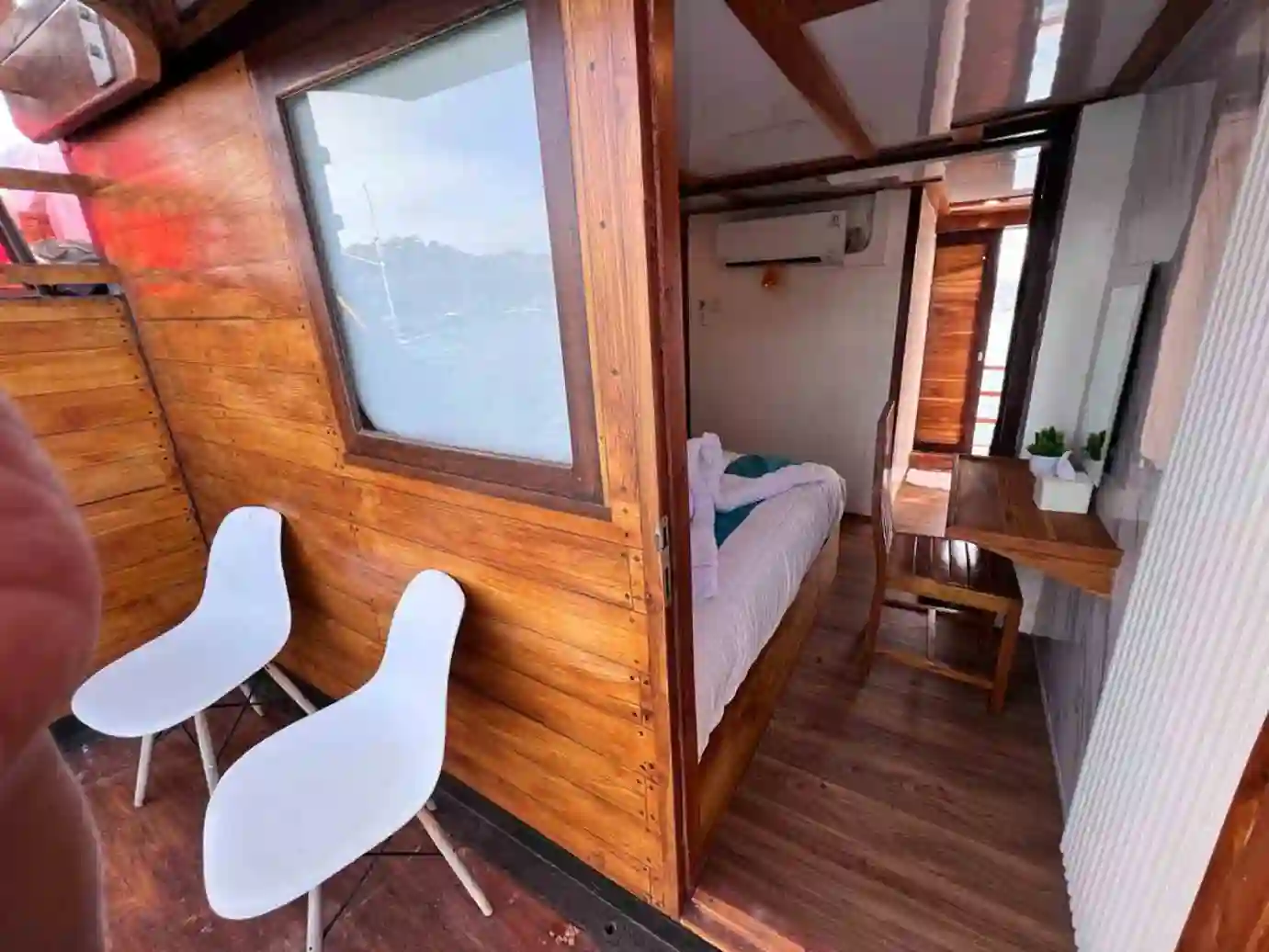 Kerang Cabin View