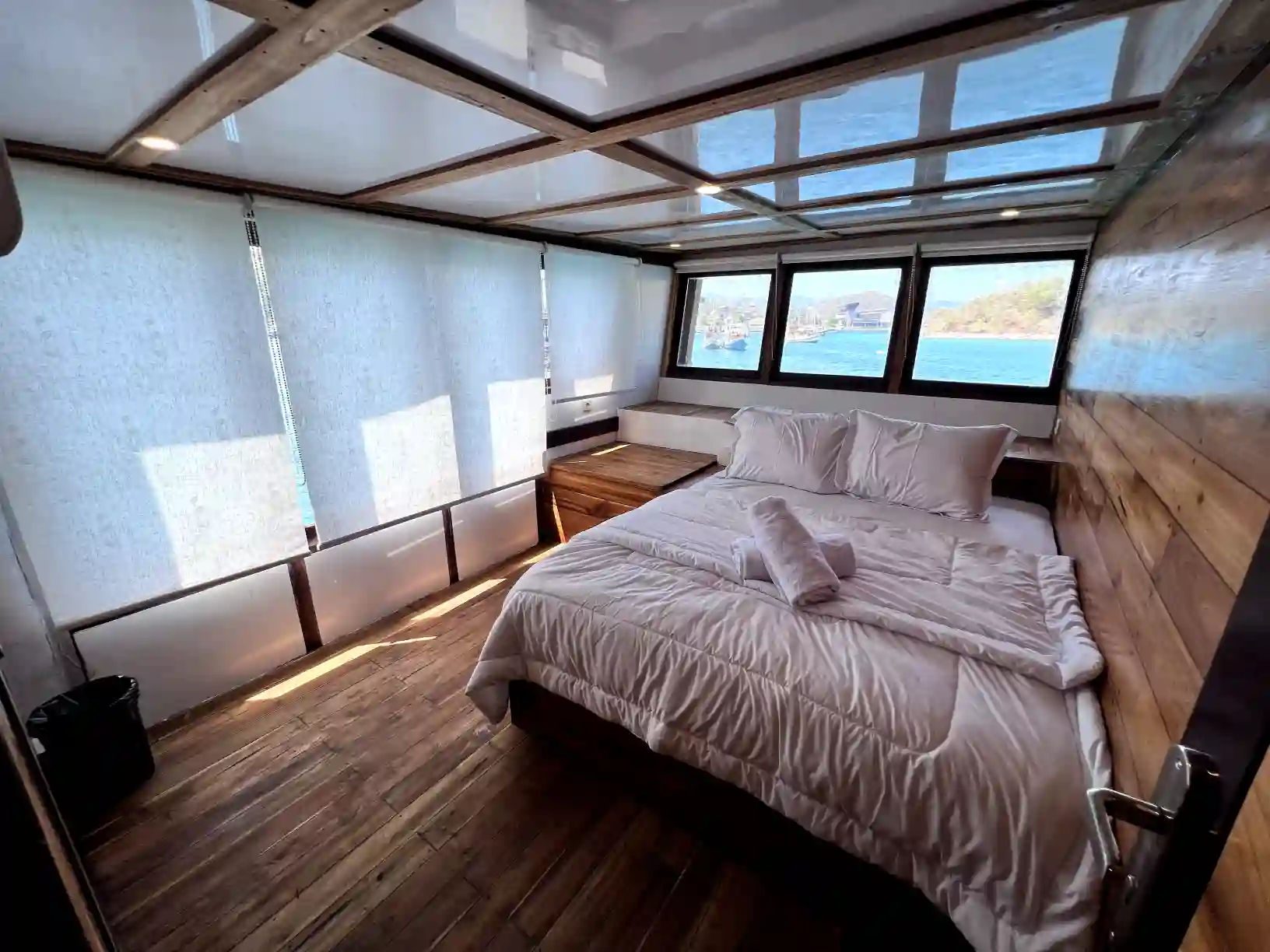 Cabin Paus Room Panoramic View