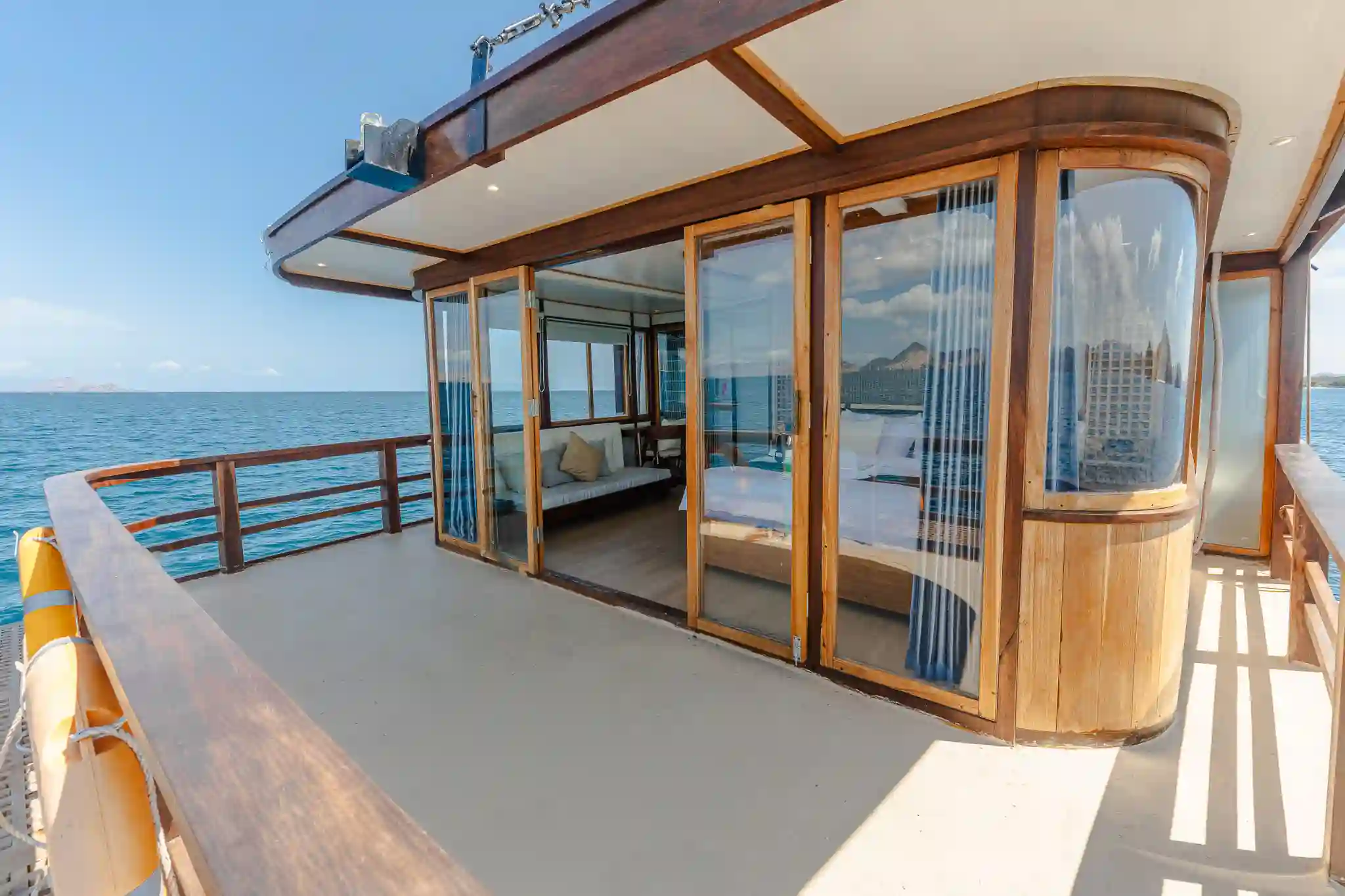 Royal Cabin