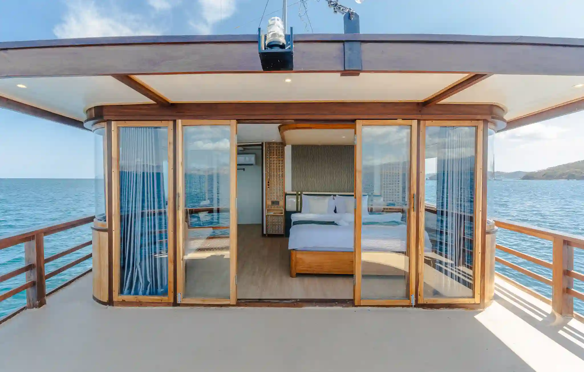 Royal Cabin
