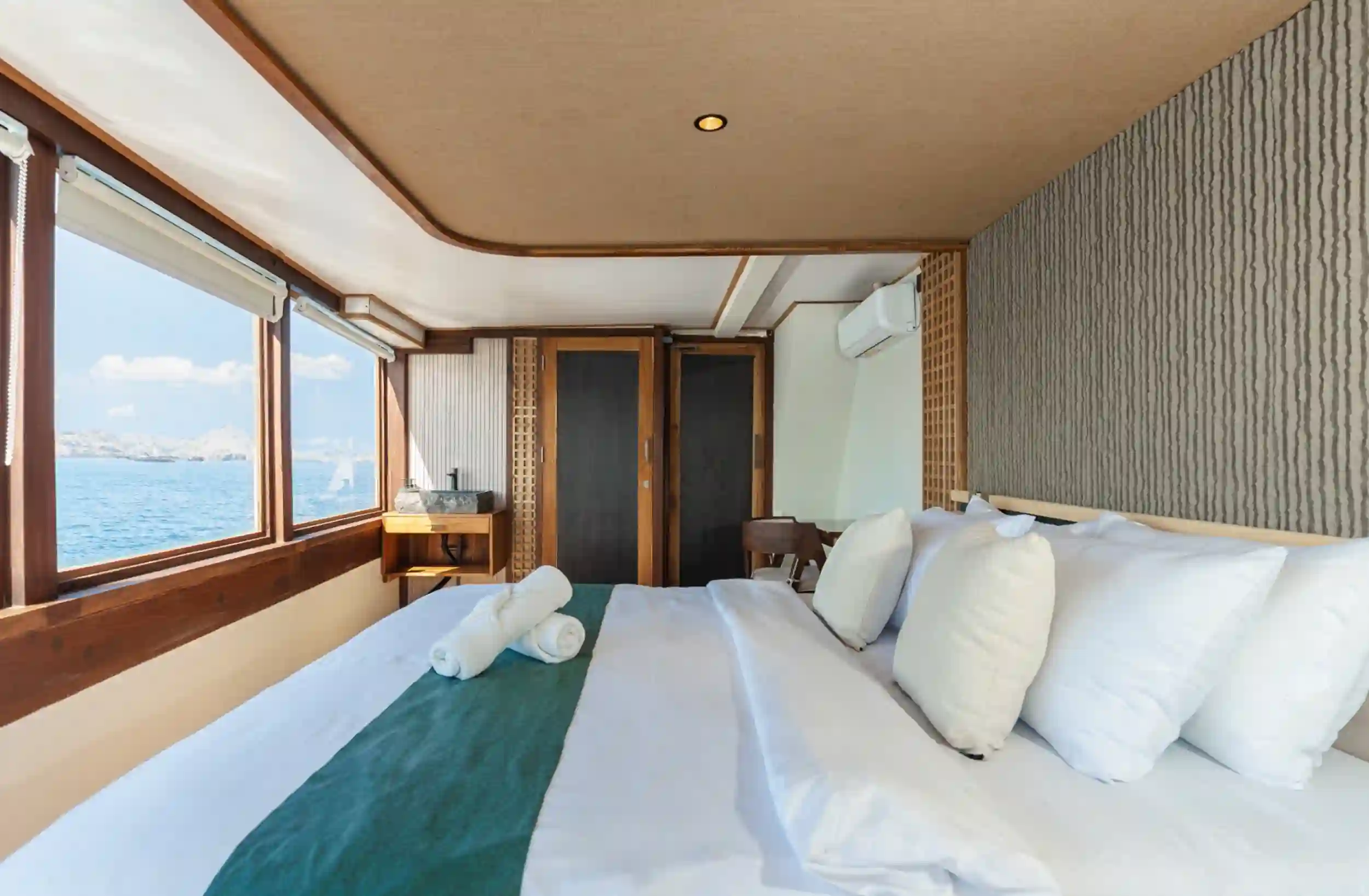 Signature Cabin