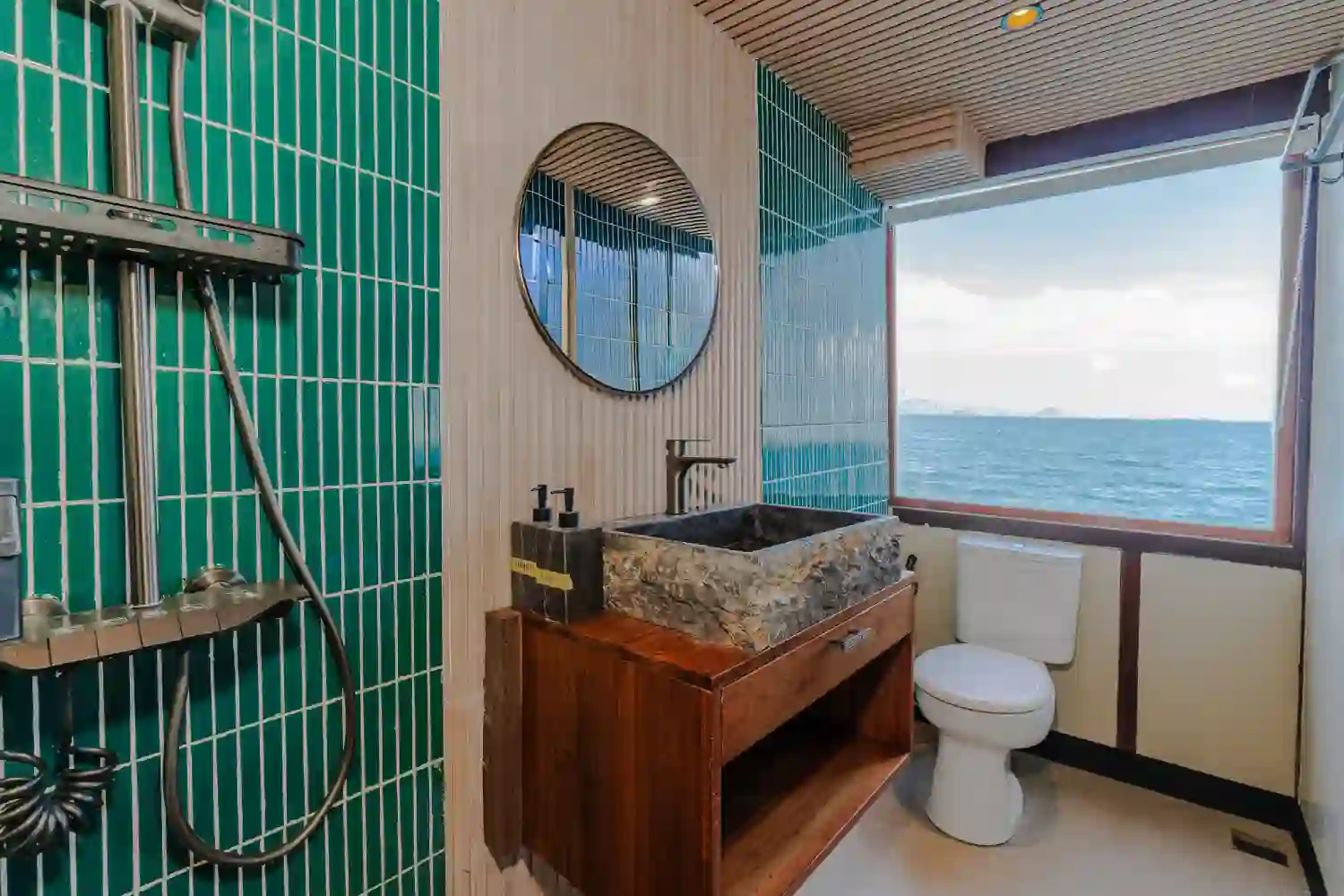 Deluxe Cabin