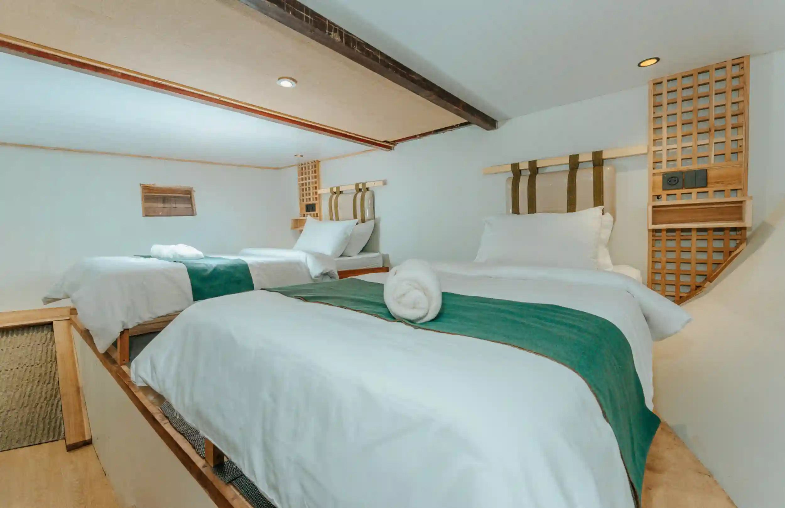 Sharing Cabin 2