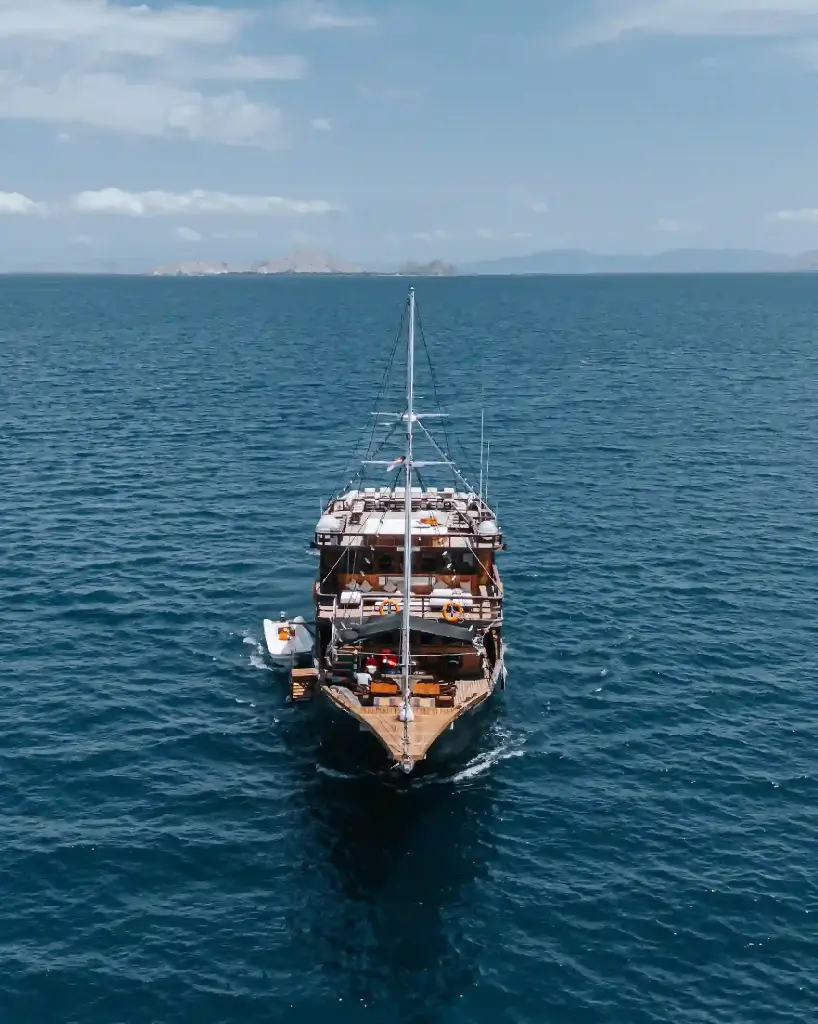 Marea-Phinisi-3.webp