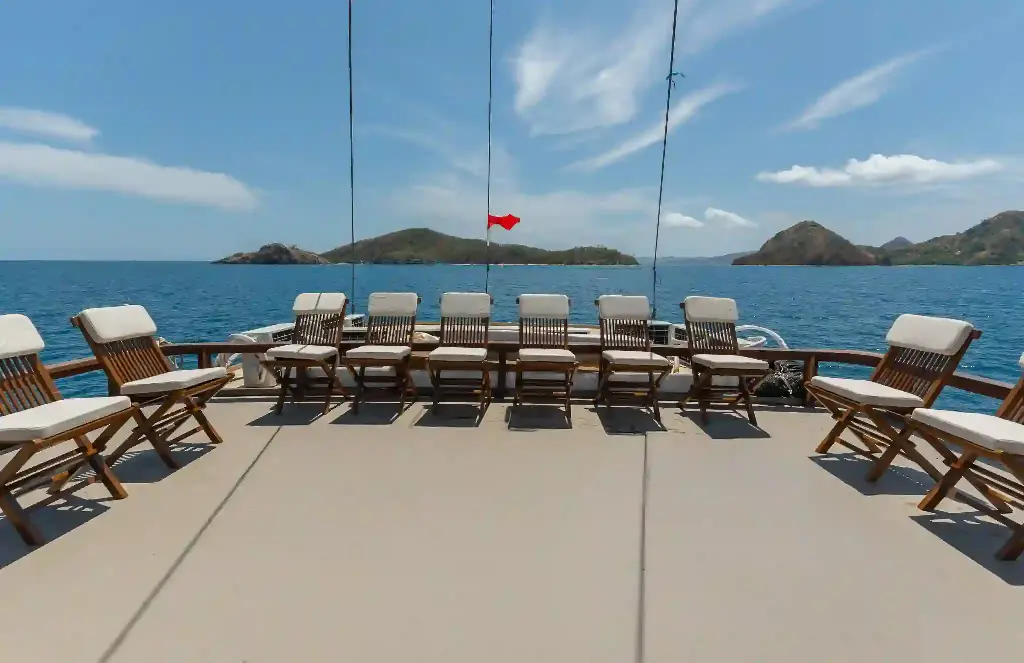 Public-Area-Marea-Phinisi-6.webp