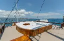 Public-Area-Marea-Phinisi.webp